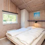 Seaside Haven With Open Terrace Holiday home