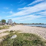 Holiday home Seaside Haven With Open Terrace *