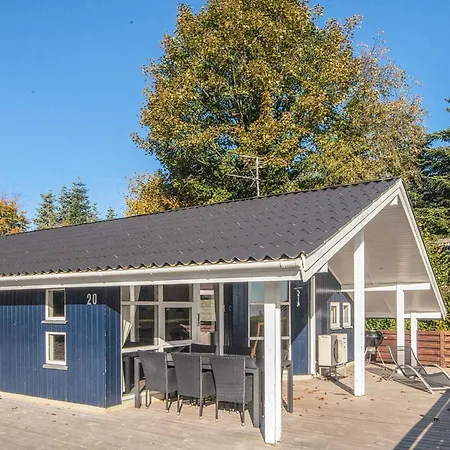 Seaside Haven With Open Terrace Sonder Bjert