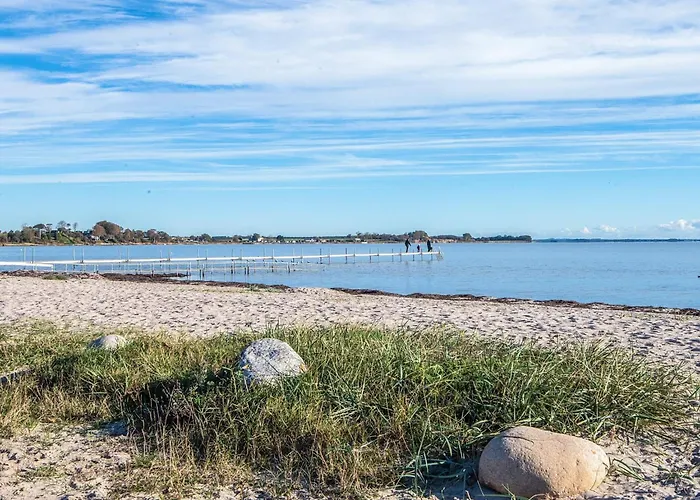 Seaside Haven With Open Terrace *